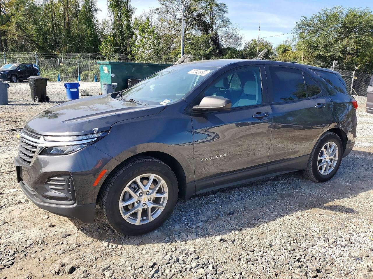 2022 CHEVROLET EQUINOX LS (1FL) — Front 3/4