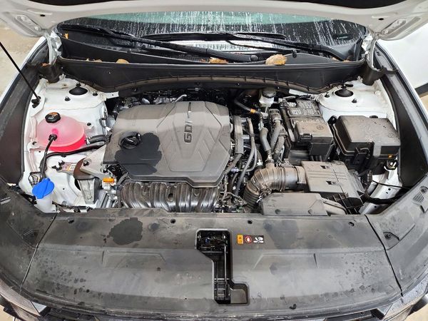 2026 HYUNDAI TUCSON SEL, SEL Plus — Engine bay