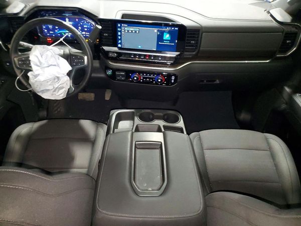 2025 CHEVROLET SILVERADO LT — CKPT
