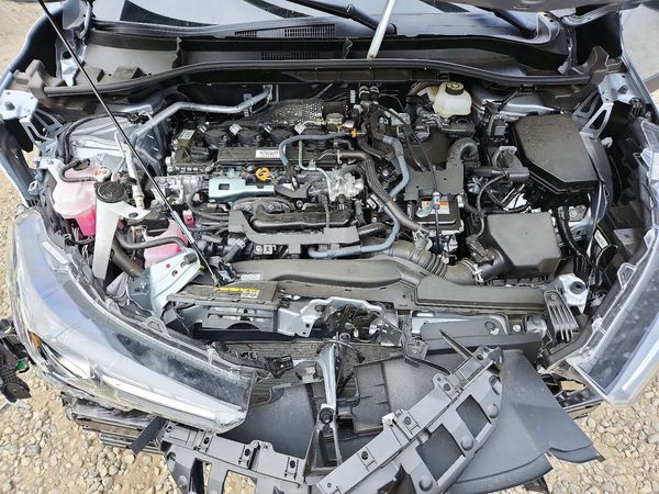 2025 TOYOTA COROLLA LE, XLE, S, SE, XSE — Engine bay