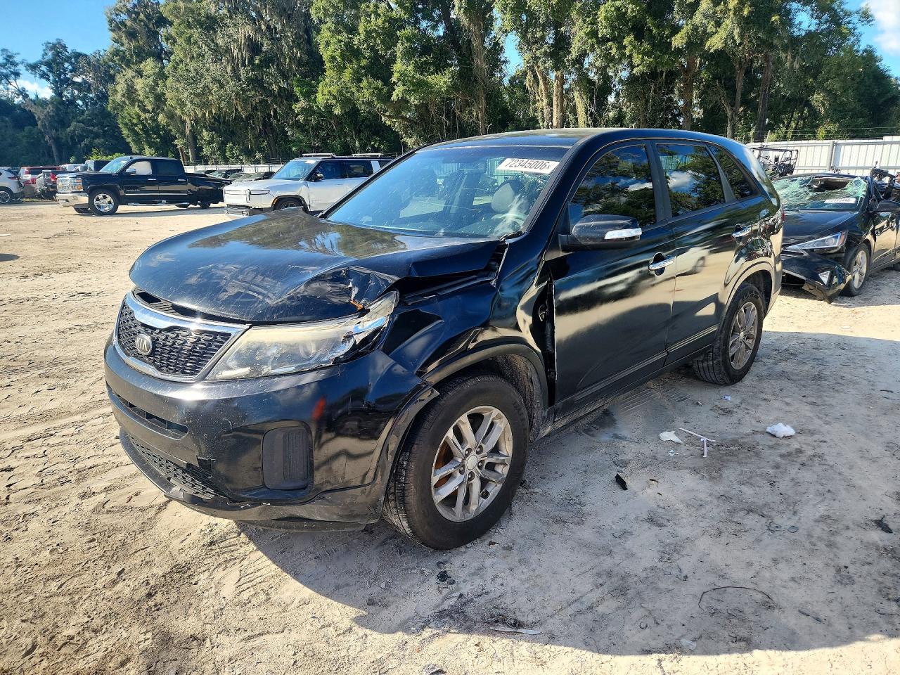 2015 KIA SORENTO GL — Front 3/4