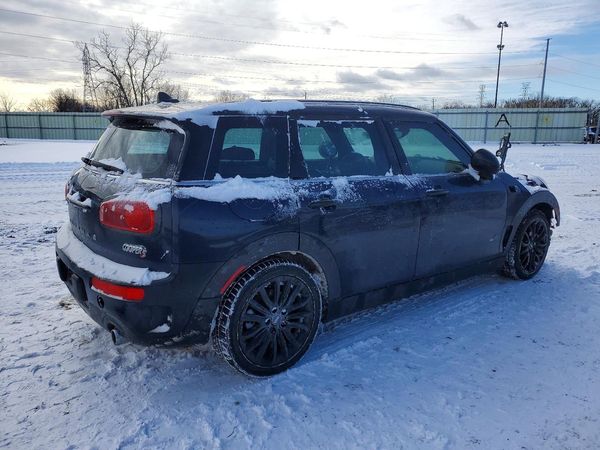 2018 MINI COOPER