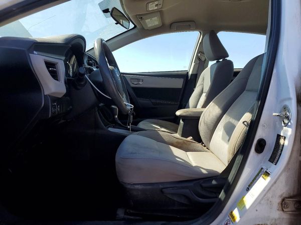 2016 TOYOTA COROLLA L/LE — DENT