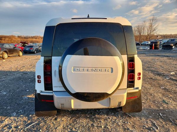 2024 LAND ROVER DEFENDER
