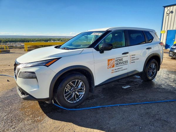 2023 NISSAN ROGUE S — Front 3/4
