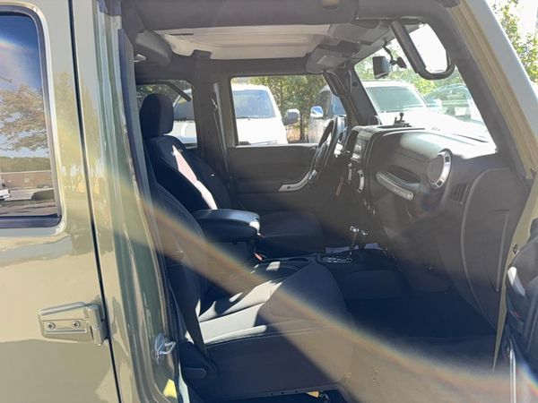 2013 JEEP WRANGLER Sahara