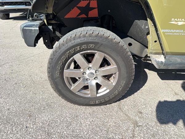 2013 JEEP WRANGLER Sahara