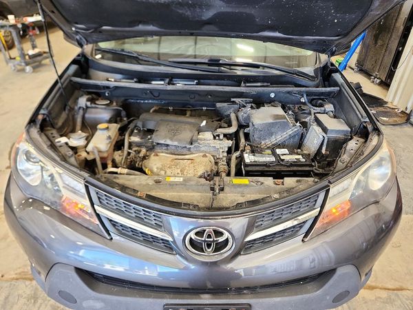 2014 TOYOTA RAV4 Standard — Engine bay
