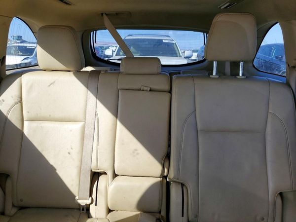 2014 TOYOTA HIGHLANDER Base/Hybrid — SUVN