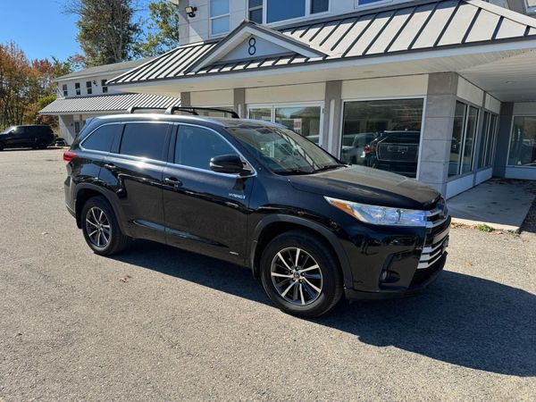 2017 TOYOTA HIGHLANDER XLE Hybrid