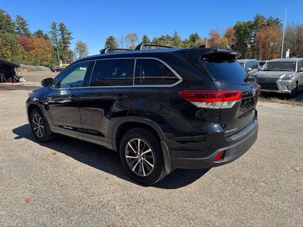 2017 TOYOTA HIGHLANDER XLE Hybrid