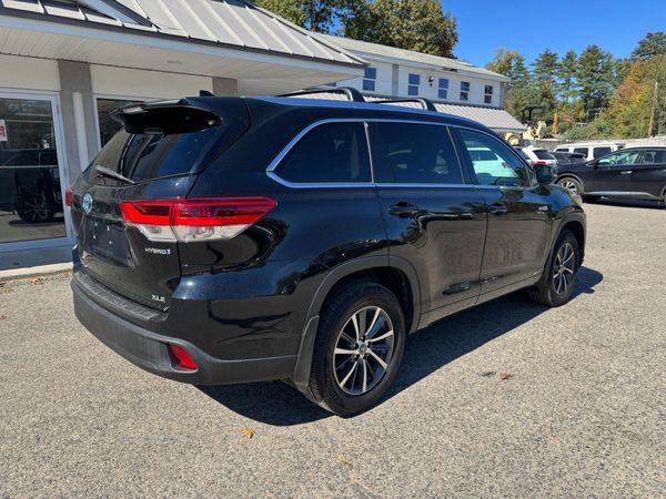 2017 TOYOTA HIGHLANDER XLE Hybrid