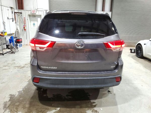 2018 TOYOTA HIGHLANDER LE/LE Plus — DIRR