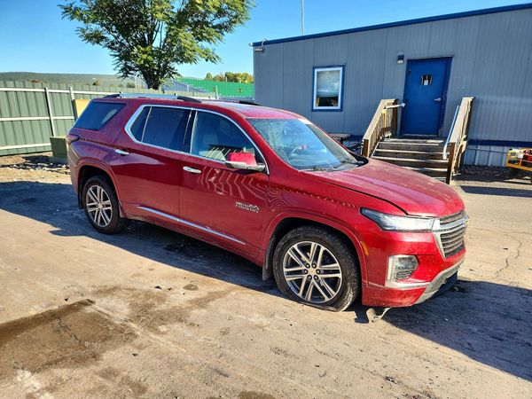 2023 CHEVROLET TRAVERSE High Country — Passenger 3/4