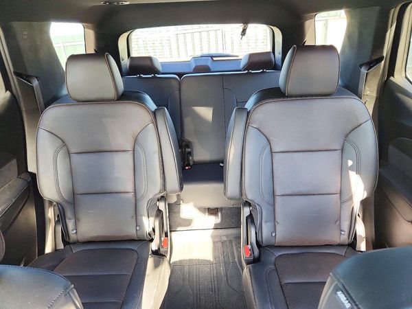 2023 CHEVROLET TRAVERSE High Country — SUVN