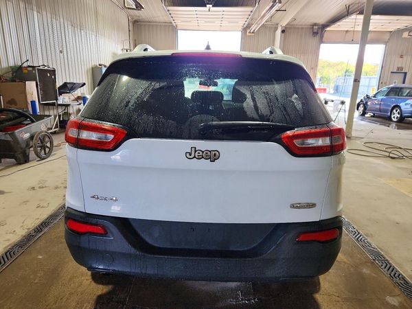 2014 JEEP CHEROKEE Latitude — DIRR
