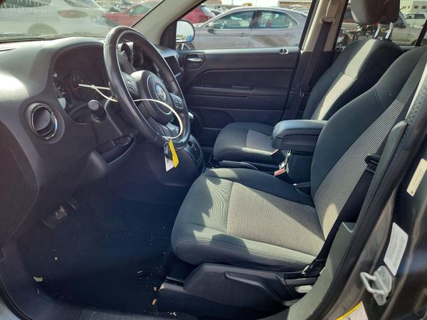 2012 JEEP COMPASS Latitude — DENT
