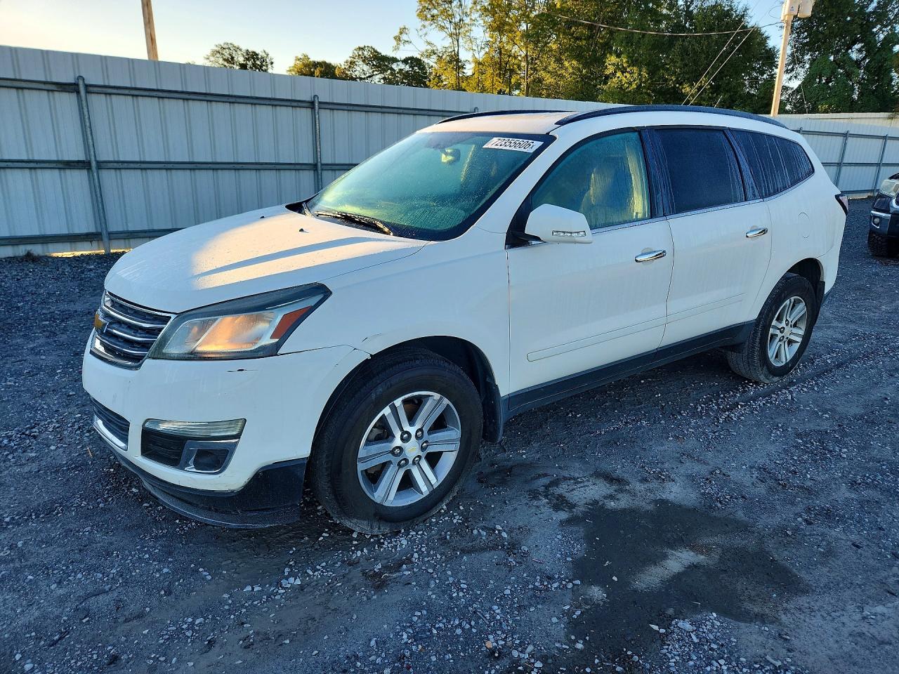 2015 CHEVROLET TRAVERSE 2LT — Front 3/4