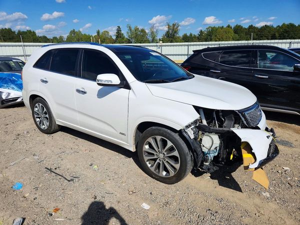 2015 KIA SORENTO TOP — Passenger 3/4