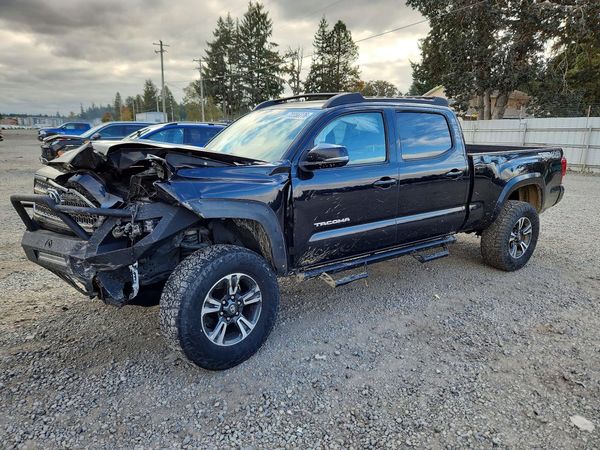 2016 TOYOTA TACOMA — Front 3/4
