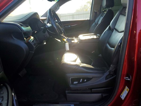 2015 CADILLAC ESCALADE ESV Premium — DENT