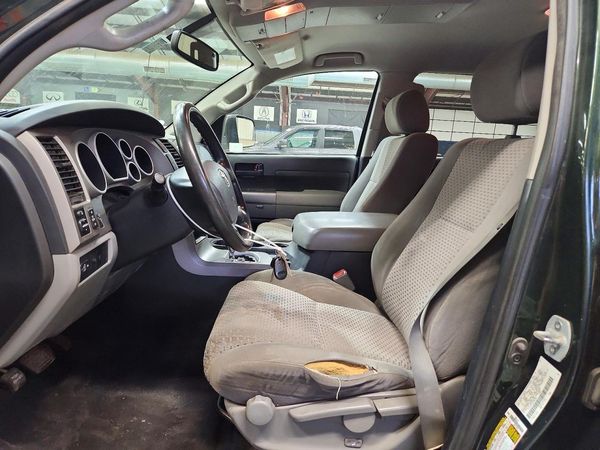 2013 TOYOTA TUNDRA SR5 — DENT