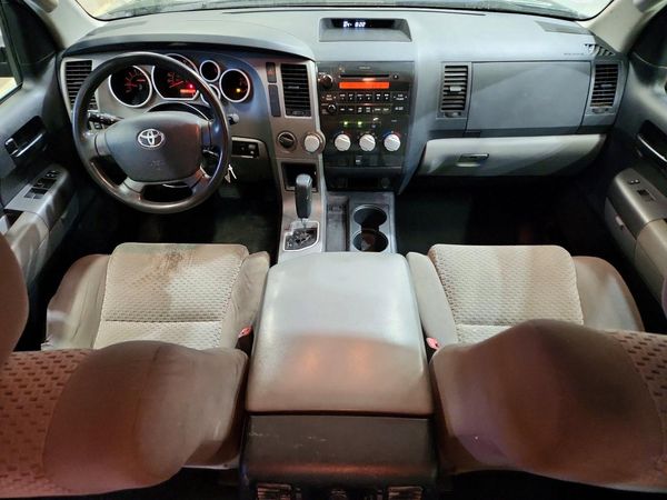 2013 TOYOTA TUNDRA SR5 — CKPT