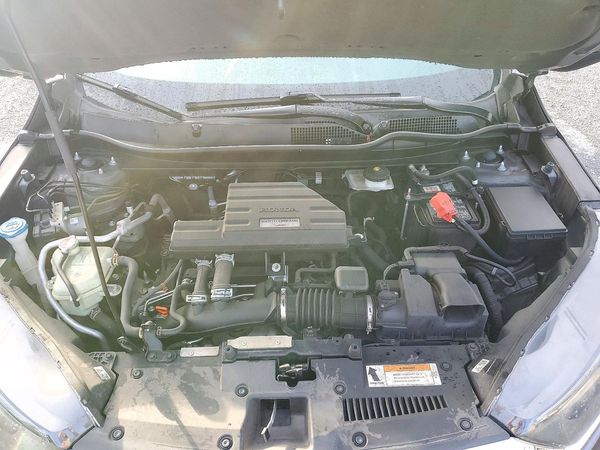 2019 HONDA CRV EX — Engine bay