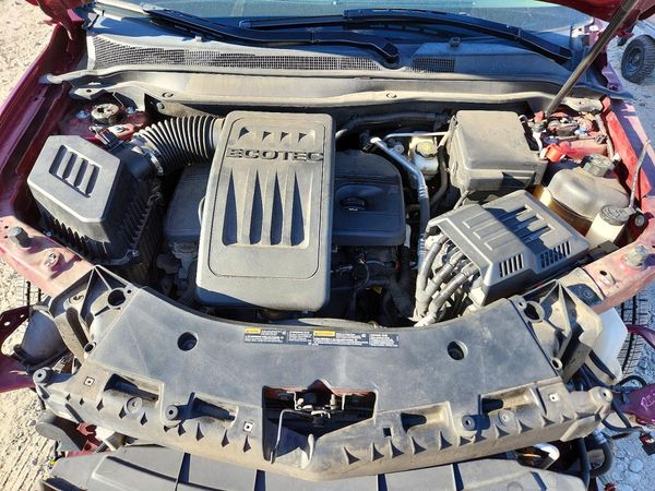 2017 CHEVROLET EQUINOX LT / FL — Engine bay