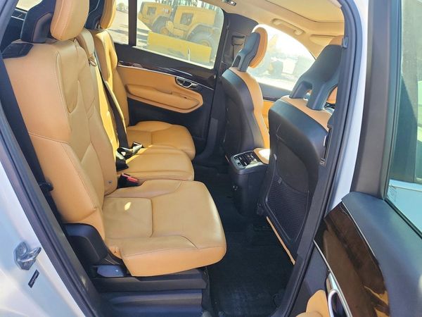 2016 VOLVO XC90 SV42 Momentum — PSRS