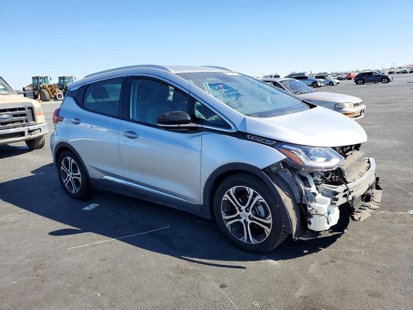 2020 CHEVROLET BOLT Premier — Passenger 3/4