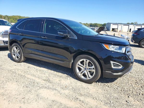 2018 FORD EDGE Titanium — Passenger 3/4