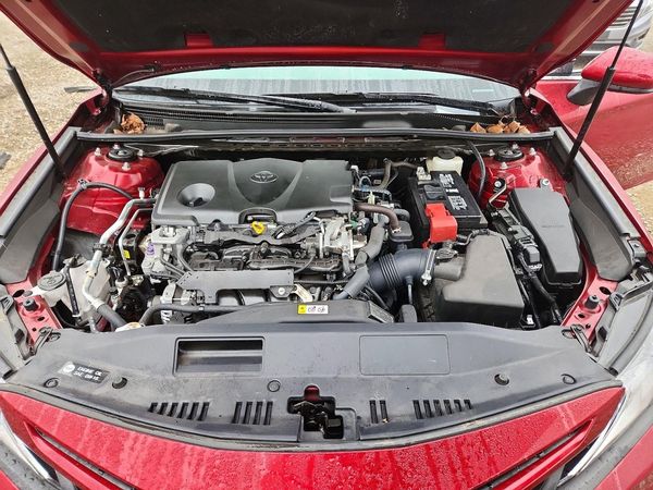 2018 TOYOTA CAMRY L/LE/SE/XLE — Engine bay