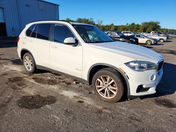 2015 BMW X5 xDrive35i — Passenger 3/4
