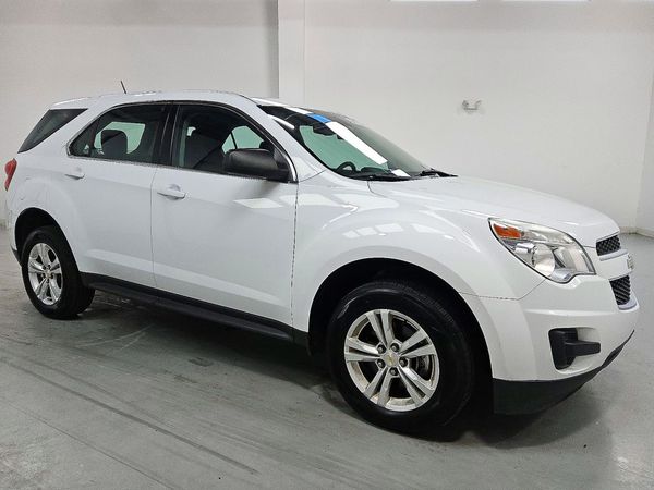 2015 CHEVROLET EQUINOX LS — Passenger 3/4