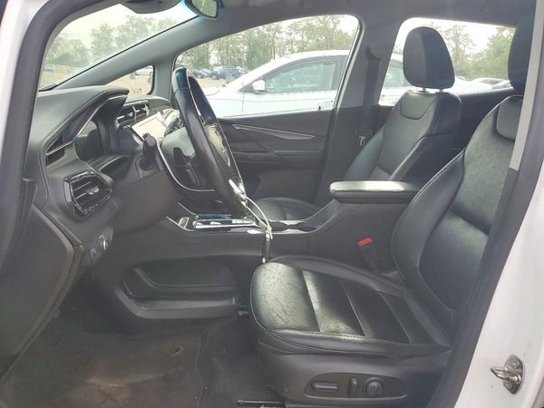 2023 CHEVROLET BOLT 2LT — DENT