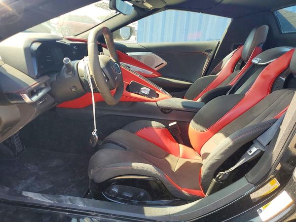 2021 CHEVROLET CORVETTE Preferred 2LT — DENT