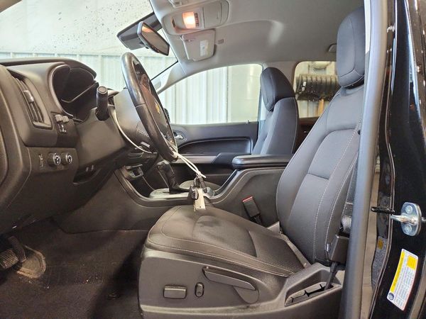 2020 CHEVROLET COLORADO LT — DENT