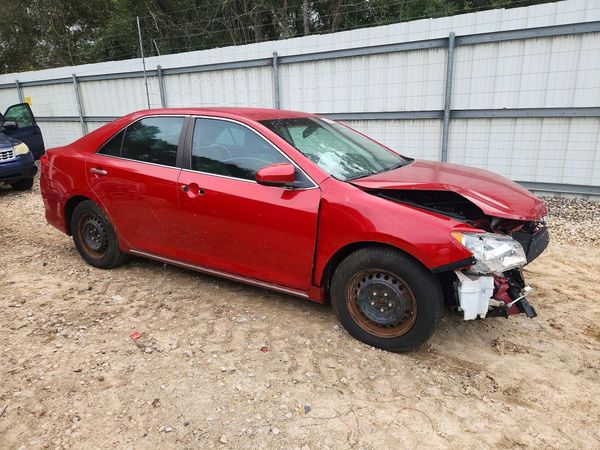 2012 TOYOTA CAMRY — Passenger 3/4