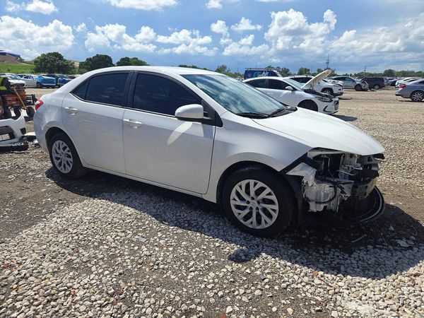 2016 TOYOTA COROLLA L/LE — Passenger 3/4