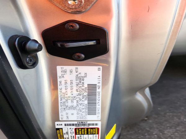 2015 TOYOTA TACOMA Delux Grade — VINS