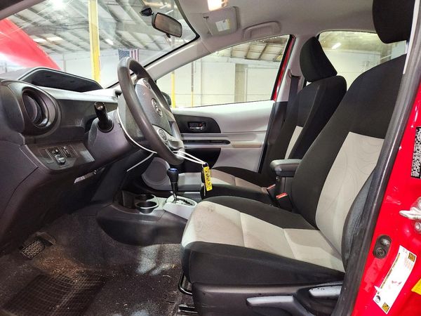 2012 TOYOTA PRIUS — DENT