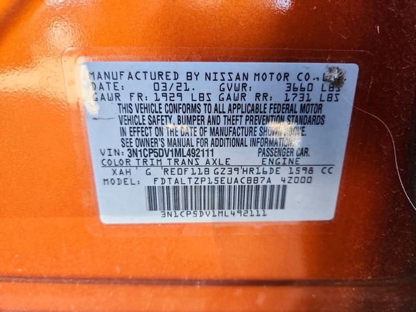 2021 NISSAN KICKS SR — VINS