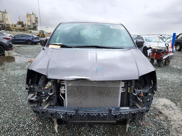 2015 DODGE GRAND CARAVAN SXT — DIRF