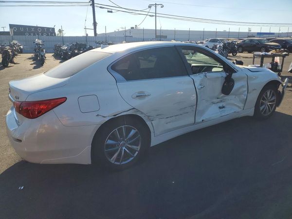 2017 INFINITI Q50 — PSRA
