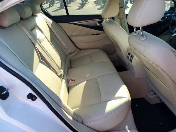 2017 INFINITI Q50 — PSRS