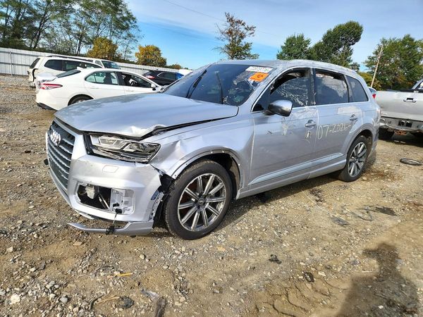 2019 AUDI Q7 — Front 3/4