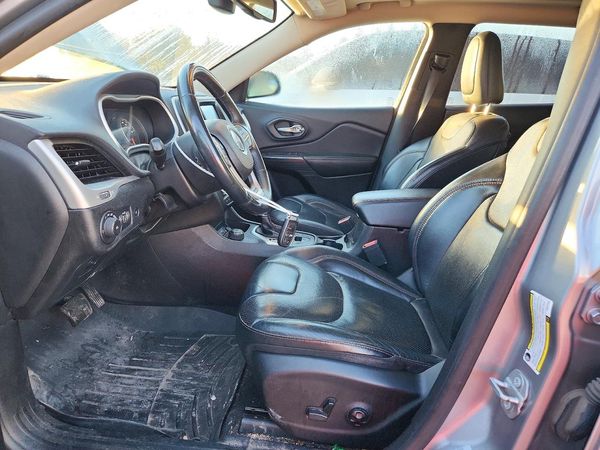 2017 JEEP CHEROKEE Trailhawk — DENT