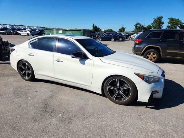 2020 INFINITI Q50 — Passenger 3/4