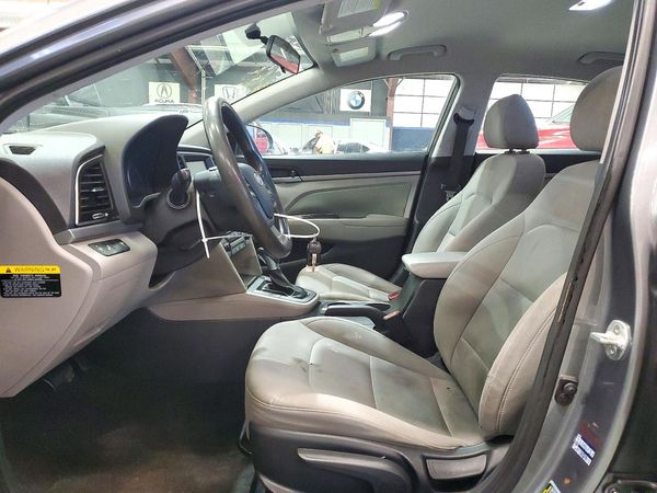 2018 HYUNDAI ELANTRA — DENT